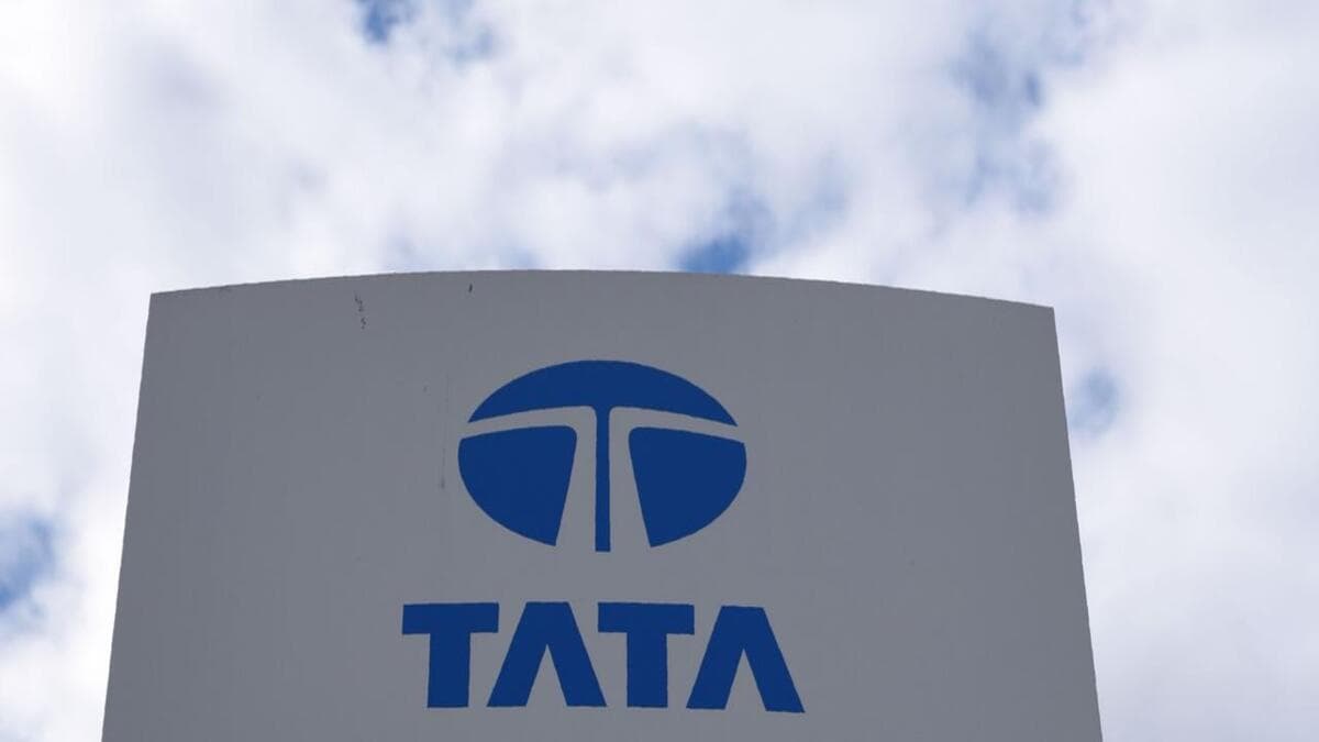 Tata Group join hands with Gujrat for construction of Rs13000-crore EV battery plant