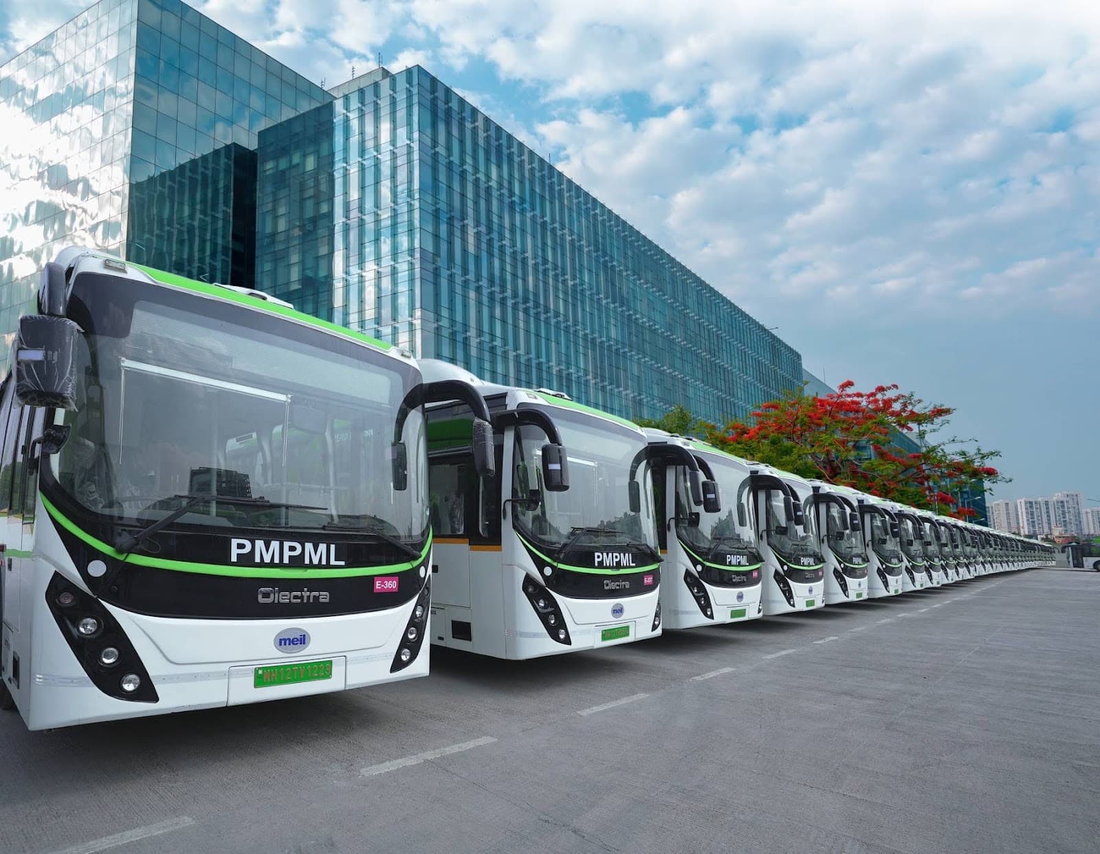 Punekars celebrate Dussehra with EVs: RTO registers 9,500 EV sales