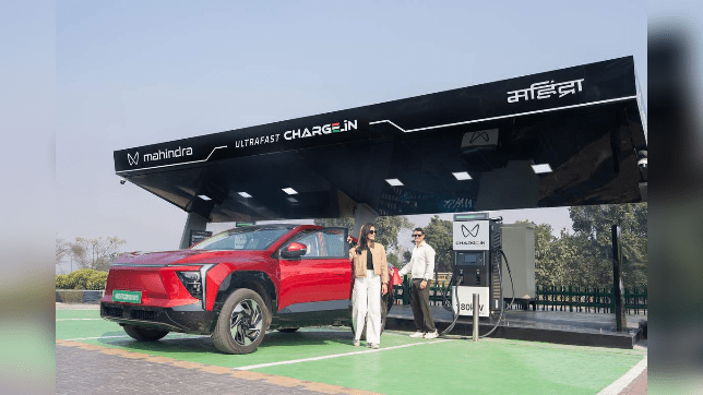 Mahindra & Mahindra to establish 1,000 ultra-fast charging stations
