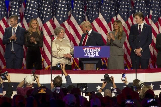 Trump’s transition team plans to end EV tax credit of previous regime