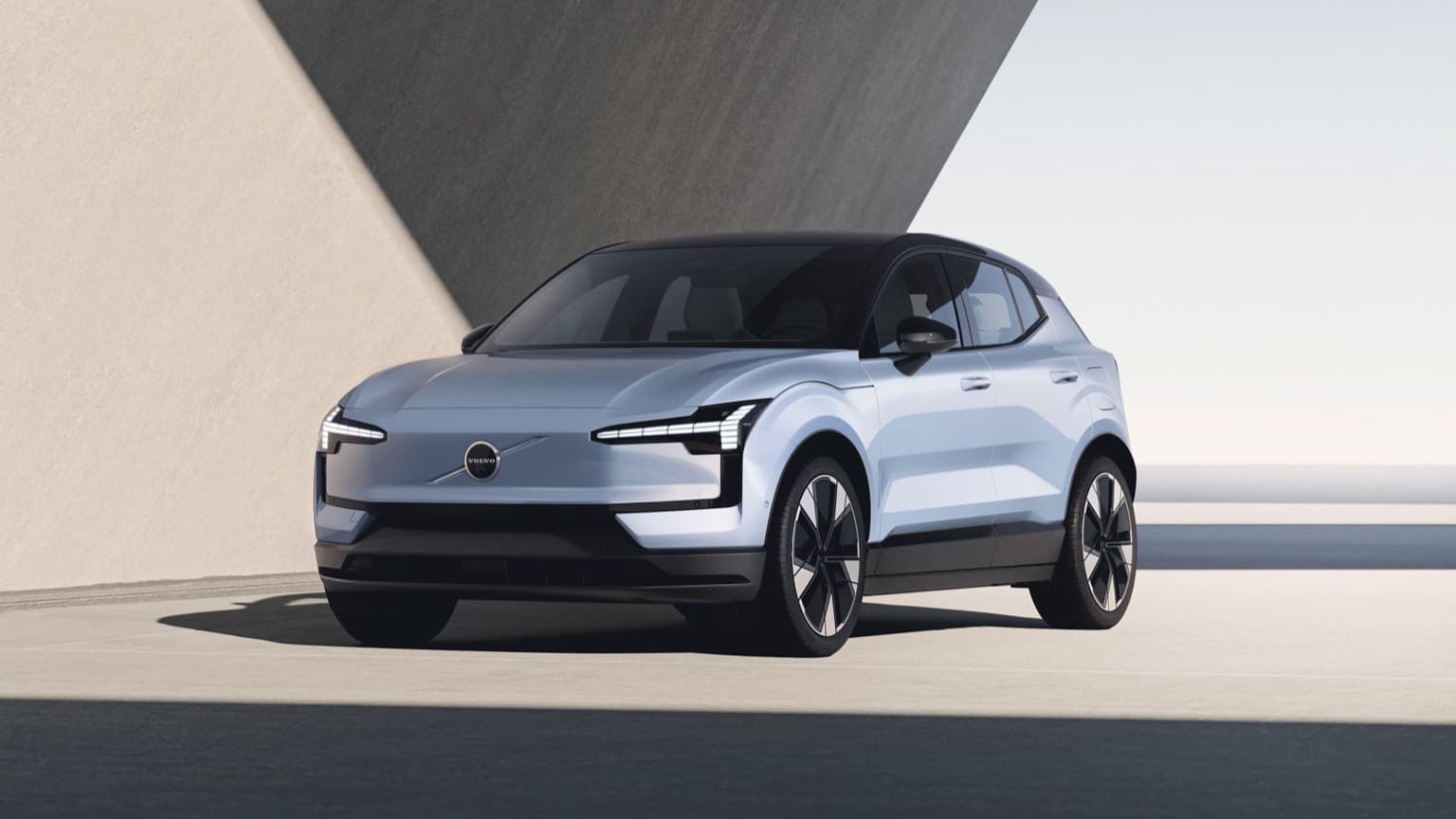Volvo to launch EX30 EV in India by 2025