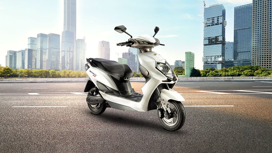 Top 7 Electric Scooters with 100+ Range-img