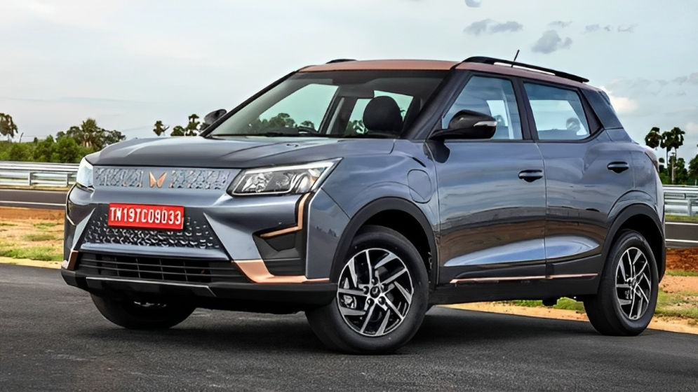 Mahindra XUV400 Launched at Price Rs 15.99 Lakh